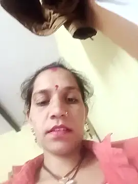 Karishma_singh's cam snapshot