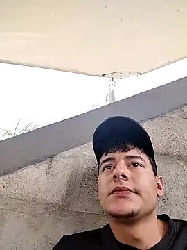 attractive-sexx's cam snapshot