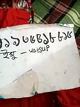 Sweety_queen2580's cam snapshot