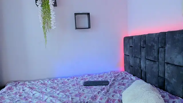 kitty_myers's cam snapshot