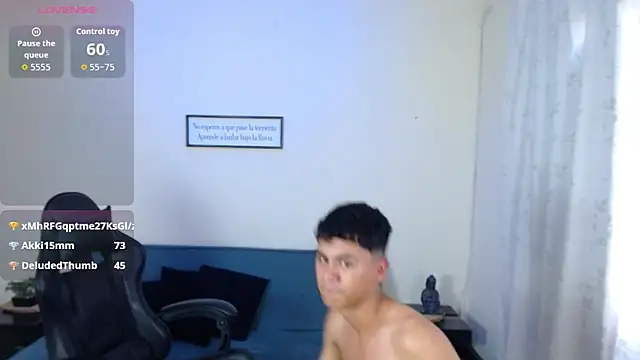 Alancum7's cam snapshot