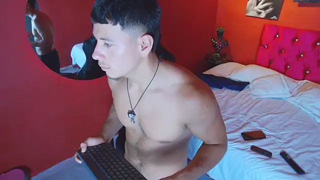 MagnusKnight_'s cam snapshot