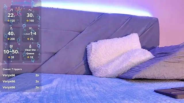 studentdeivy_'s cam snapshot