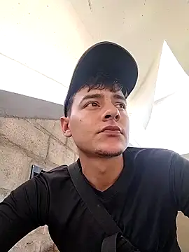 attractive-sexx's cam snapshot