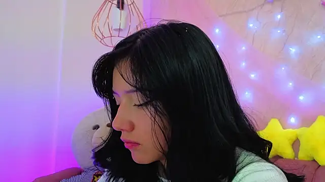 april_bennett's cam snapshot