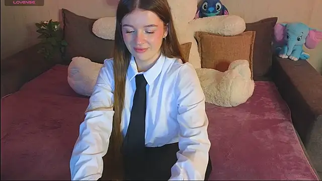 Rosaline_lov's cam snapshot