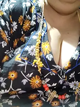 tamilthanushri's cam snapshot