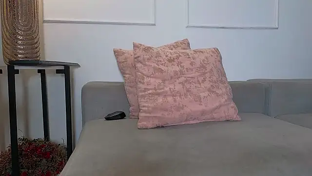 zendayavg's cam snapshot