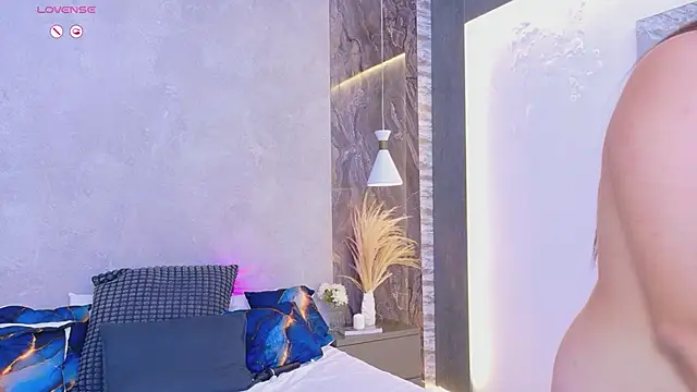 Hannah-Prada's cam snapshot