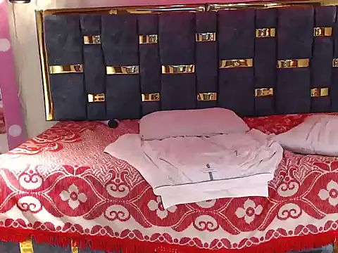 _maugthy23's cam snapshot