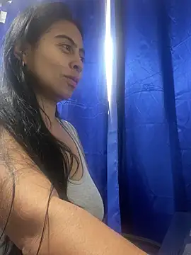 karla-hank's cam snapshot