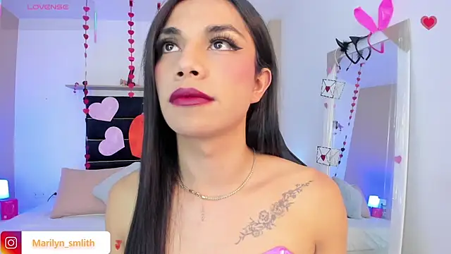 MarilynSmIith live sex cam