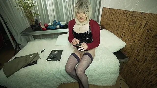 JessicaNylonQueen live sex cam