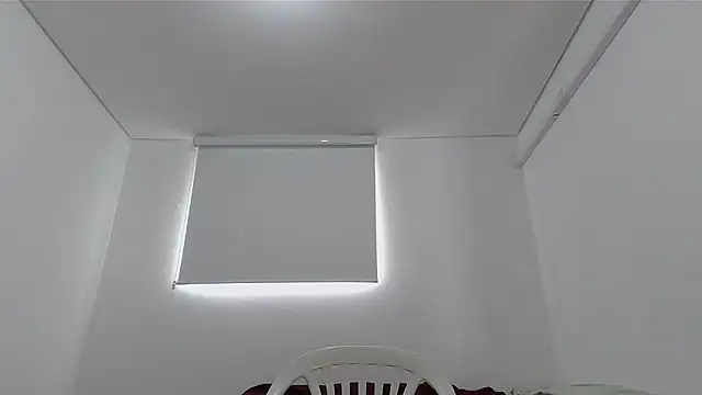 milkoffe live sex cam