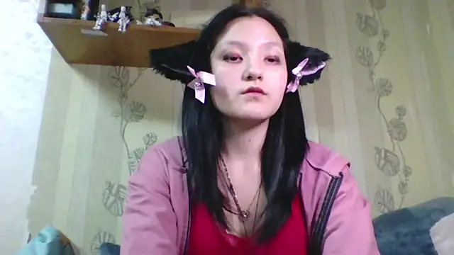 yourcutevikki's cam snapshot