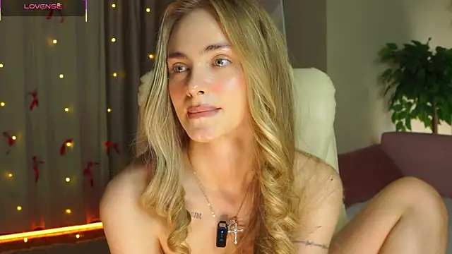 AliciaMellow's cam snapshot