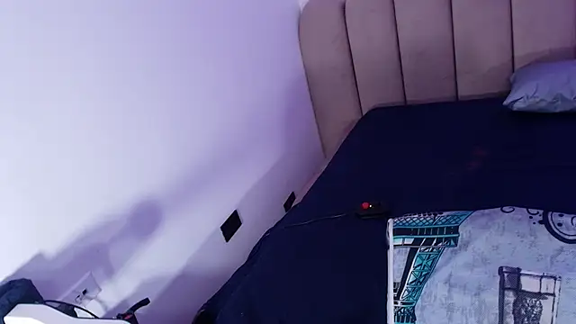 ashly_mr's cam snapshot