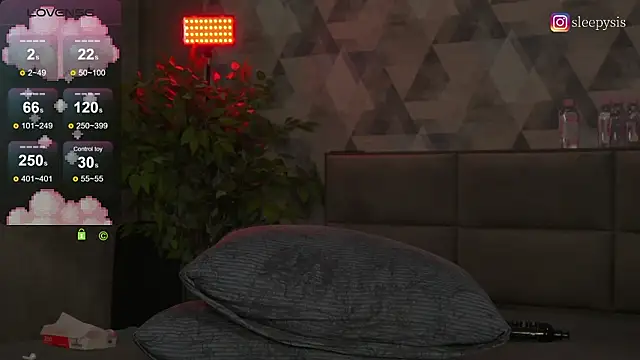 Sleepy_SIS live sex cam