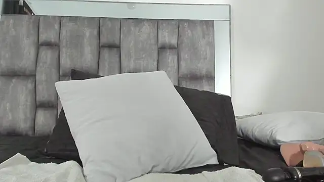 alyssia_ocean's cam snapshot