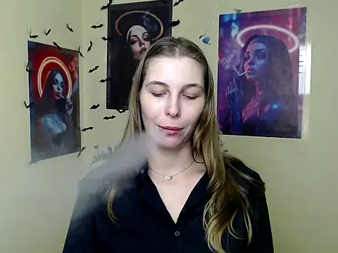 StrangerGi's cam snapshot