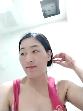 lris-Beauty77's cam snapshot