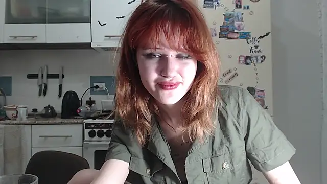 SolarAdrienne's cam snapshot