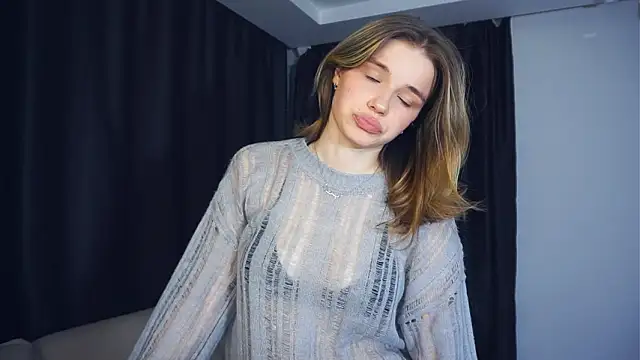 EarthaStinett's cam snapshot