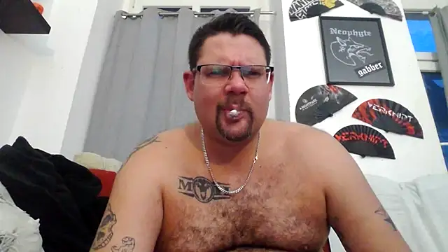 sexykevin17cm live sex cam