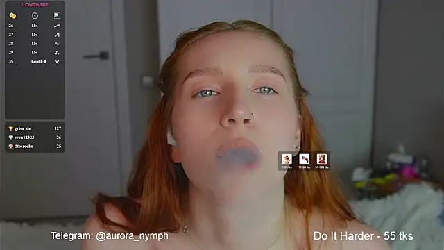 gingerofaurora's cam snapshot