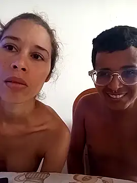 Daphne_And_Domemico's cam snapshot