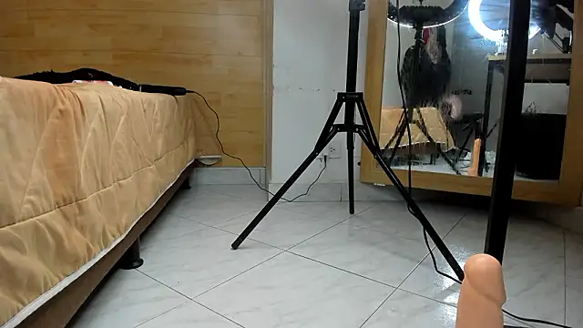 Melodi_20 live sex cam