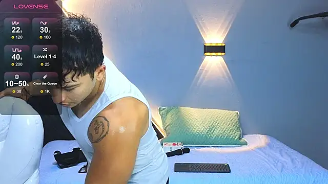 Horny_nick18 live sex cam