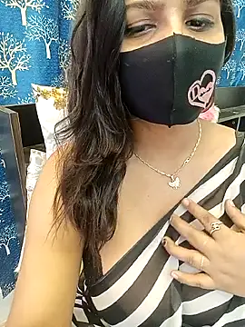 Divya_girl live sex cam