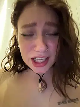 lucy-joy live sex cam