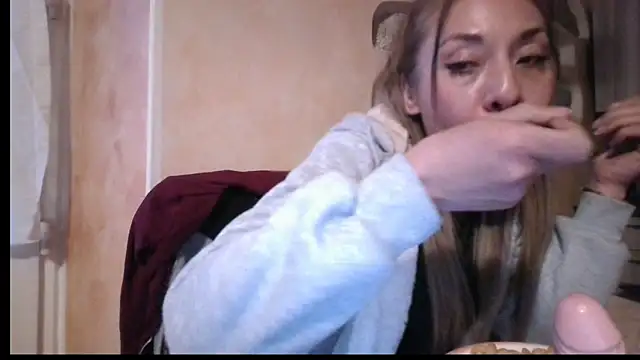 KarolinaReaper live sex cam