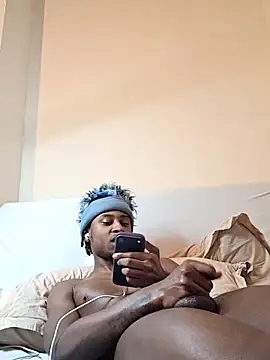 DarkSkinStroker live sex cam