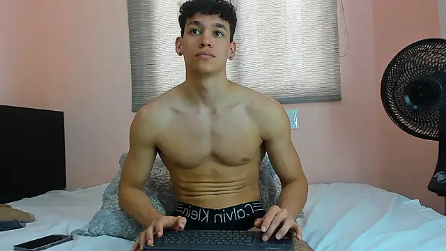 Muscle__Myke live sex cam