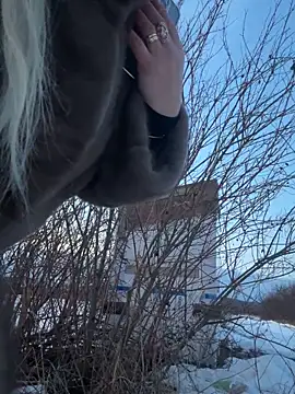 Marina- live sex cam