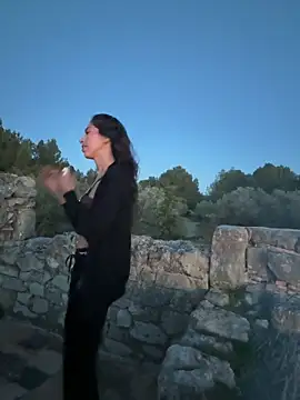 Amani_thewolf live sex cam