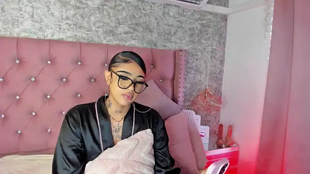 Mia_Jansen live sex cam