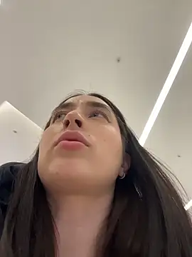 Holly_Play live sex cam