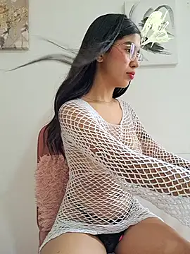 Lily_em's cam snapshot