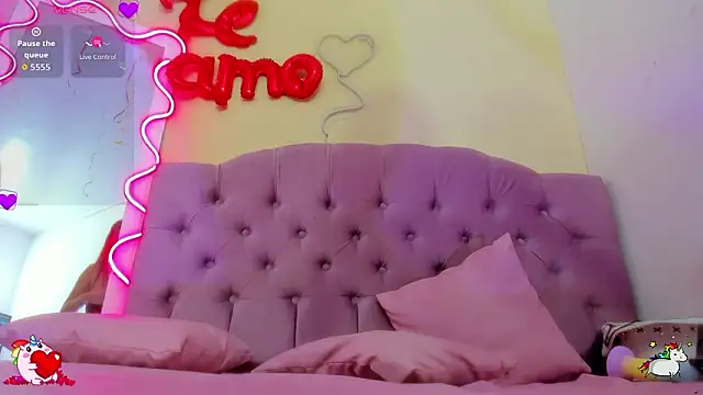 ZAAFIRA_TAY's cam snapshot