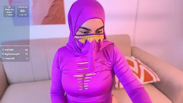 Malika_Noor's cam snapshot