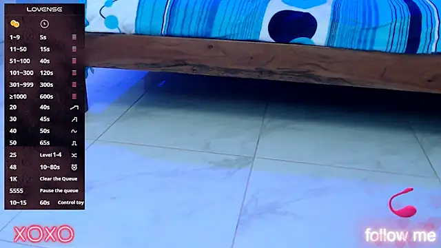 skinnykalitzo18's cam snapshot