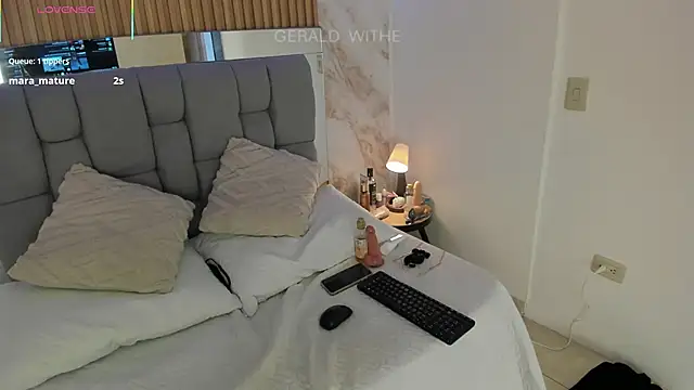 gerald_withe's cam snapshot