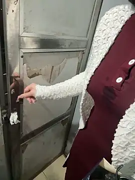 Meii-meyy live sex cam