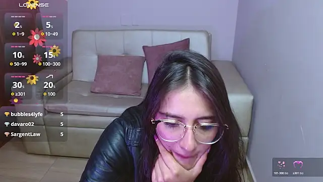 alesiamoore's cam snapshot