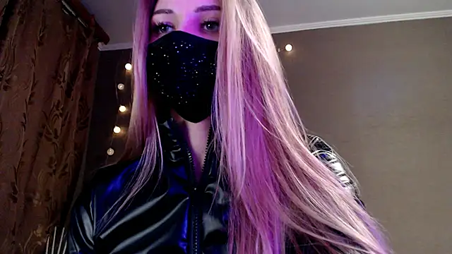 Iris_lave's cam snapshot