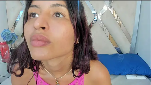 Ladymadinght's cam snapshot